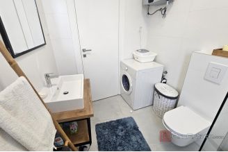 016 1023 20 island krk duplex apartment with garden for sale