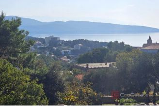 016 1023 20 island krk duplex apartment with garden for sale