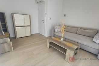 018 1023 21 Krk Three storey apartment with pool for sale
