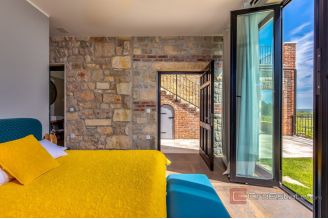 019 1026 15 Zadar Luxurious villa with tennis court for sale