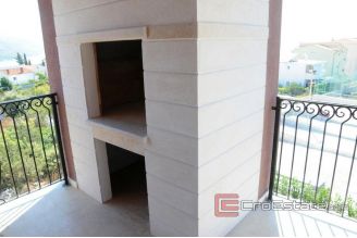 017 island ciovo duplex apartman for sale
