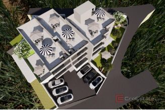 009 2047 88 Ciovo Two bedroom penthouse near the sea for sale