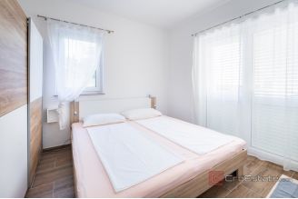 012 2054 01 island pag apartment near the sea for sale