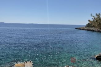 007 2052 73 Korcula Land with a sea view for sale