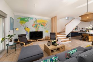 020 1023 23 Krk Modern house with a pool for sale