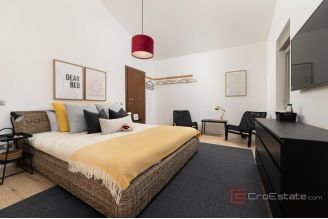 020 1023 23 Krk Modern house with a pool for sale