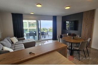 015 1023 23 Krk Luxury apartment with a pool for sale