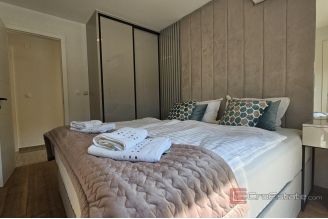 015 1023 23 Krk Luxury apartment with a pool for sale