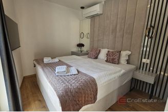 015 1023 23 Krk Luxury apartment with a pool for sale