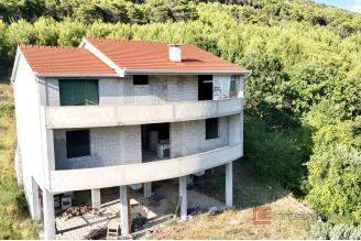007 2049 55 Omis Detacher roh bau house for sale