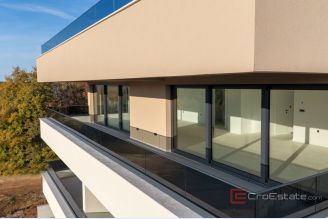 001 2053 03 porec penthouse with panoramic views and terrace for sale