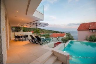 015 2029 108 primosten modern villa with pool and sea view for sale