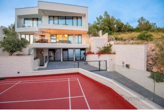 015 2029 108 primosten modern villa with pool and sea view for sale