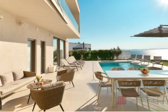 001 2022 466 Podstrana Elegant villa with pool and sea view for sale