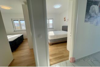 015 1023 26 Krk Apartment with a sea view for sale