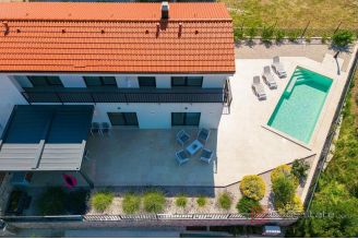 014 1023 28 Krk Semi detached villa with pool and sea view for sale