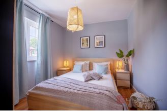 018 1023 29 island krk house with swimming pool for sale