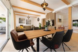 016 1023 31 island krk villa with pool near the sea for sale