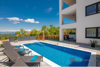 013 1023 32 Krk Luxury three bedroom apartment with pool for sale