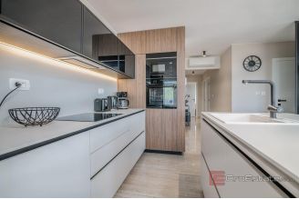 013 1023 32 Krk Luxury three bedroom apartment with pool for sale