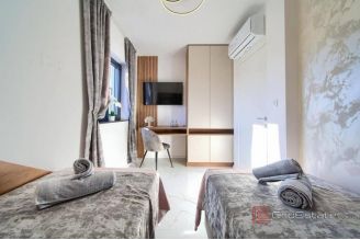016 1023 33 Krk Penthouse with sea view for sale