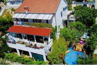 015 5408 30 Hvar House with sea view for sale