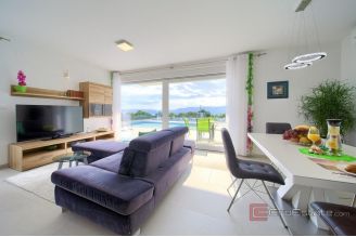 016 1023 39 Krk Villa with four apartments and open sea view for sale