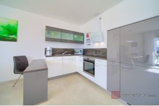 016 1023 39 Krk Villa with four apartments and open sea view for sale