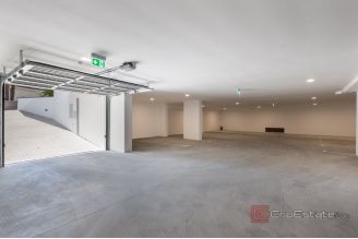 013 1024 36 Opatija Luxury apartment with sea view for sale