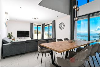 016 5409 30 Trogir Modern villa with pool and a sea view sale