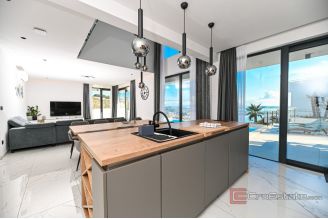 016 5409 30 Trogir Modern villa with pool and a sea view sale