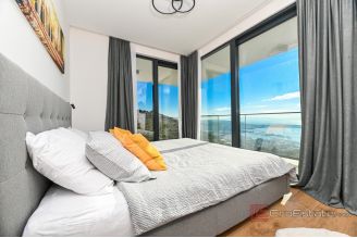 016 5409 30 Trogir Modern villa with pool and a sea view sale