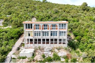 008 2044 65 Dugi Otok Unfinished detached house in secluded locatiom for sale