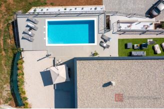 015 1024 40 opatija elegant villa with pool for sale