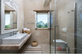 020 1026 17 Rovinj Luxury villa  with pool and shared sports fields for sale