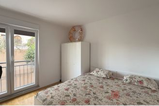010 2022 469 Split Kman One bedroom apartment in a quiet location for sale