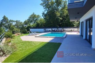 016 1028 01 Opatija Modern vila with panoramic view of the sea for sale