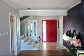 016 1028 01 Opatija Modern vila with panoramic view of the sea for sale