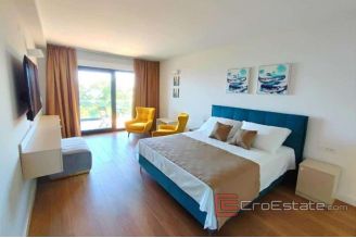 016 1028 01 Opatija Modern vila with panoramic view of the sea for sale