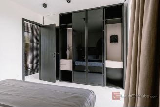 020 2043 180 Modern house with pool for rent