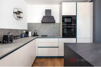 020 2022 468 krk magnificent villa with spectacular view for sale