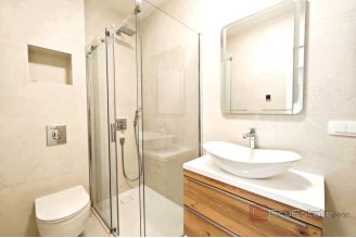 015 2051 30 island pag apartment with terrace for sale