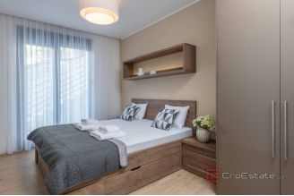 006 2049 58 Omis Luxury two bedroom apartment first row to the sea for sale