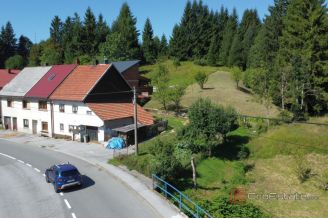 012 1026 22 near rijeka house with a garden for sale