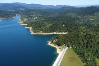 012 1026 22 near rijeka house with a garden for sale