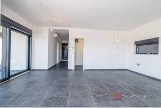 013 1026 23 Krk Villa with pool in a quiet area for sale