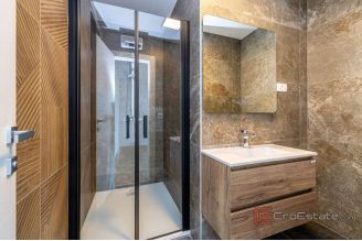 013 1026 23 Krk Villa with pool in a quiet area for sale