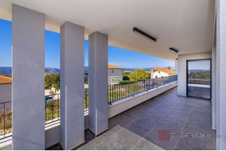 013 1026 23 Krk Villa with pool in a quiet area for sale