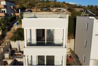 021 2052 77 Rogoznica Apartment with a sea view for sale