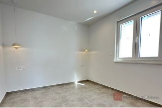 021 2052 77 Rogoznica Apartment with a sea view for sale